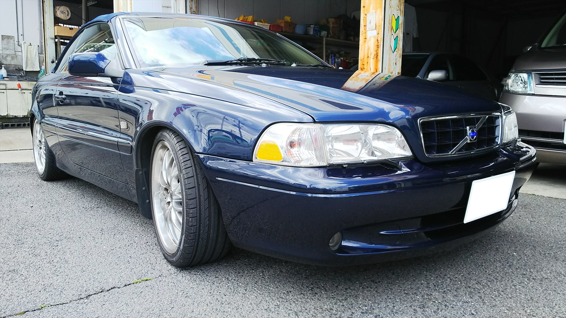 ボルボｃ７０カブリオレ 幌交換 ダークブルー 愛車の総合病院 カートップ大阪